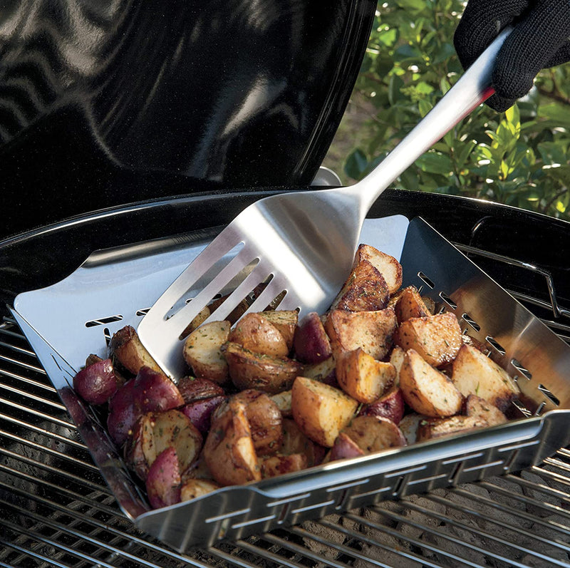 Load image into Gallery viewer, Weber Deluxe Grilling Basket
